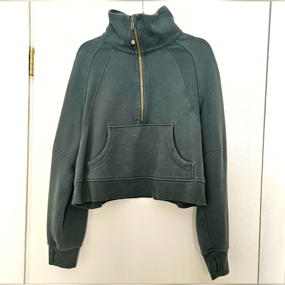 Lululemon scuba oversized funnel neck half zip in Medium Forest